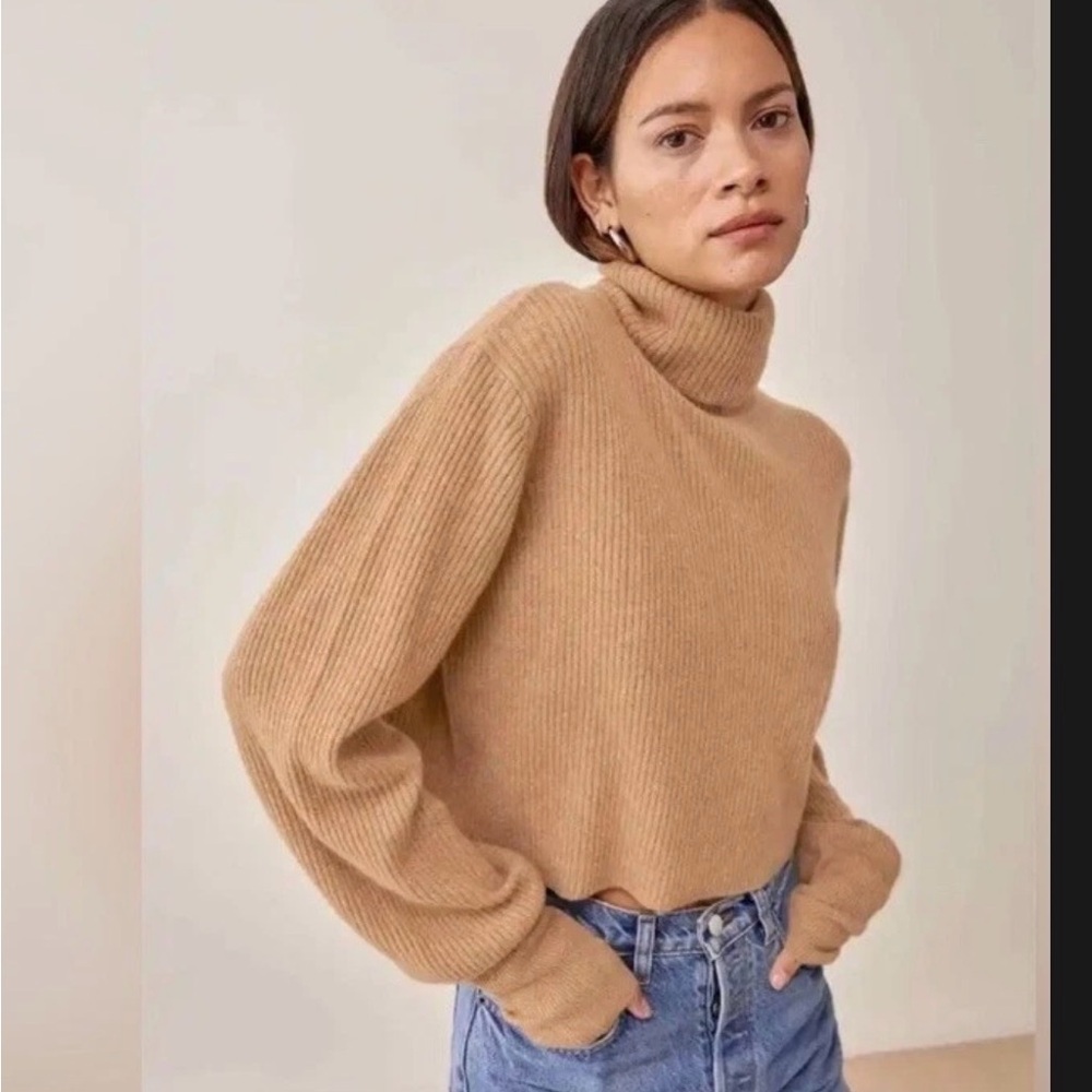 Reformation XS Luisa Cashmere Turtleneck Sweater Camel Color Ribbed